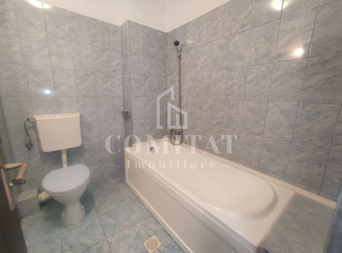 Vand apartament 2 camere | zona Vivo | Floresti - Poză 8