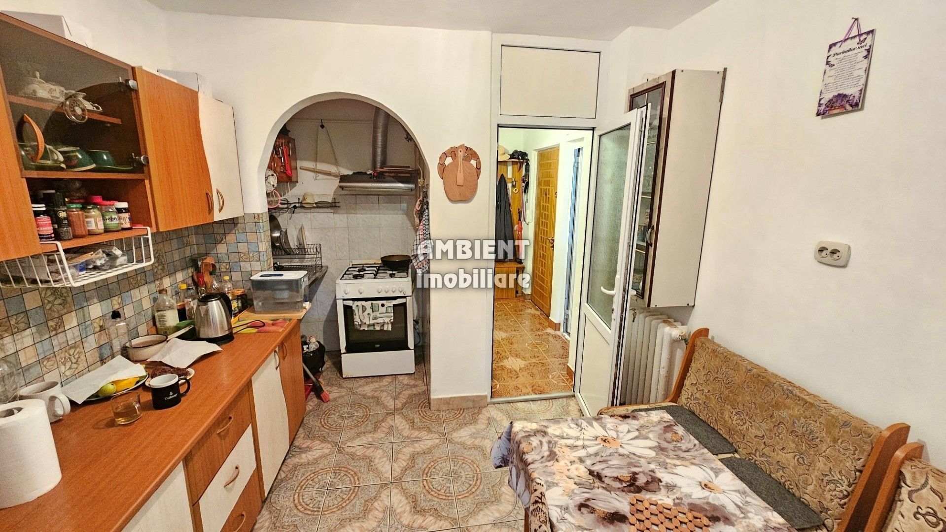 Apartament 3 camere, mobilat si utilat, etaj 4, zona CARTIER; - Poză 6