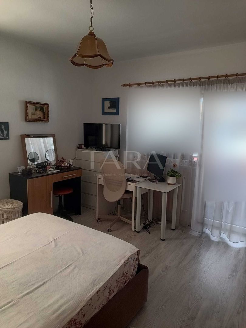 Apartament 2 camere, 50 mp + logie, renovat, parcare cu CF. - Poză 5