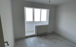 Apartament 2 camere, 37 mp. Mănăștur, zona McDonald"s. - Poză 1