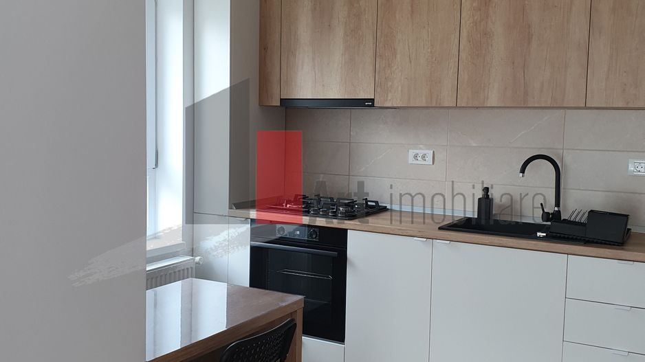Inchiriere Apartament 2 Camere Panorama City - Poză 3