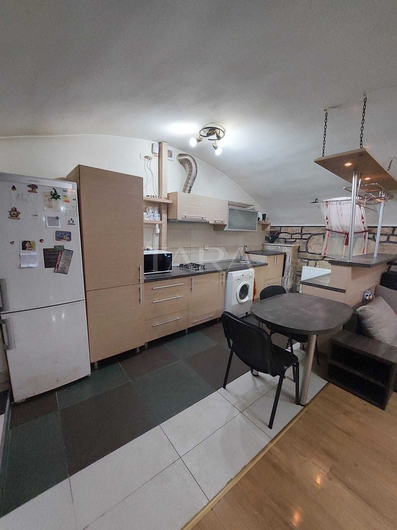 Apartament 2 camere semidecomandat, zona Piata Mihai Viteazul - Poză 2