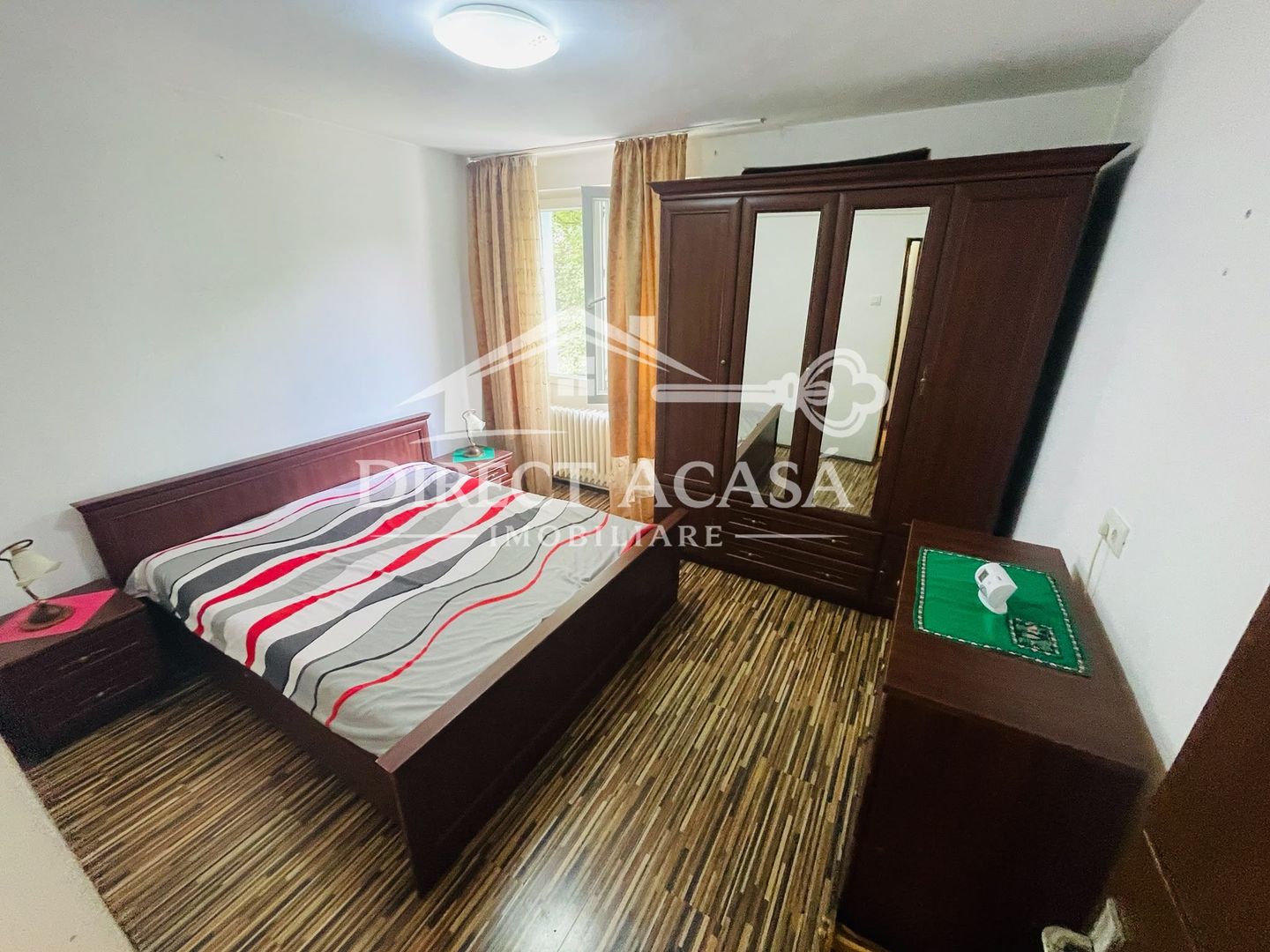 Apartament cu 3 camere de inchiriat-str Moldovei-Zona Tudor - Poză 2