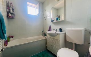 Apartament cu 3 camere, Bloc Nou, Tolstoi - Poză 5