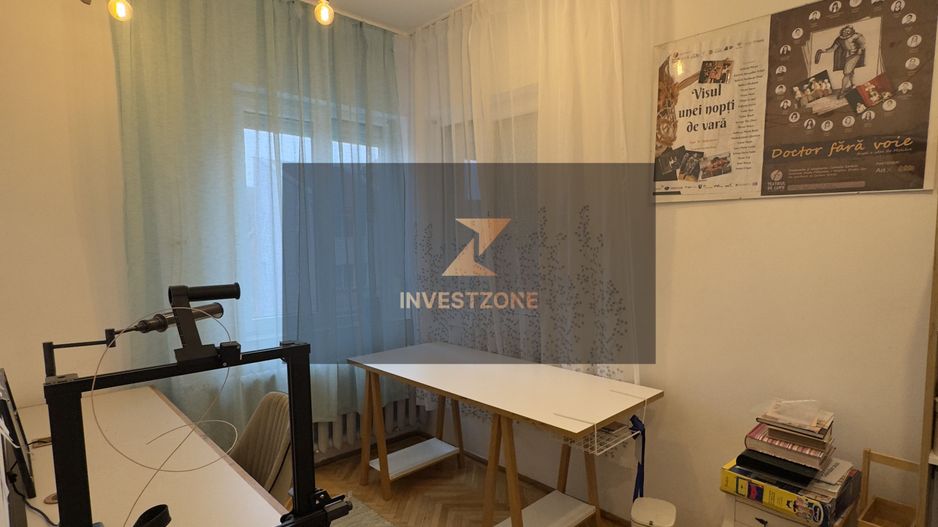 Apartament ultracentral, str. Roman Ciorogariu Oradea - Poză 9