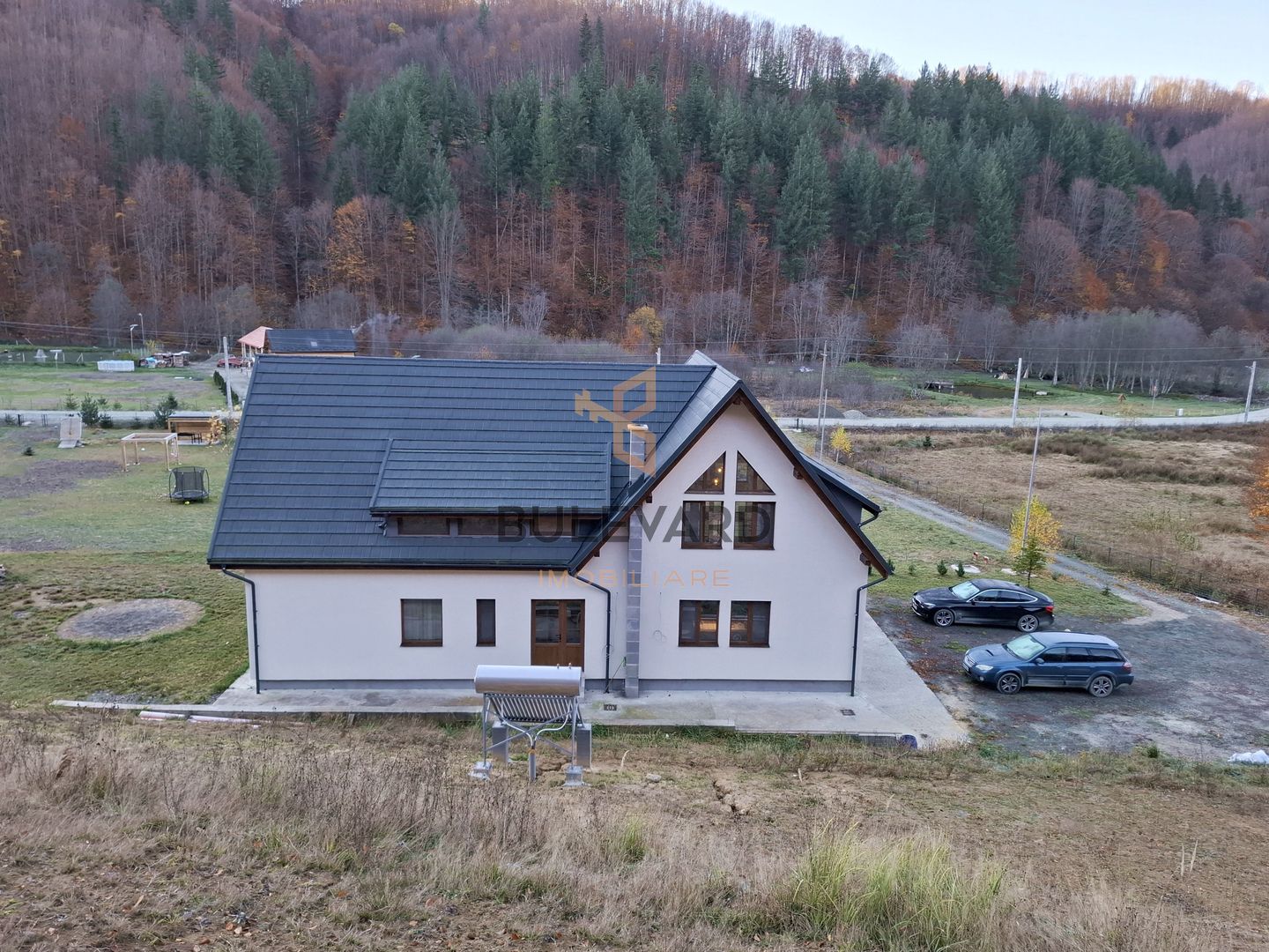 Proprietate cu potențial turistic în zona montană a Țării Lăpușului - Poză 36