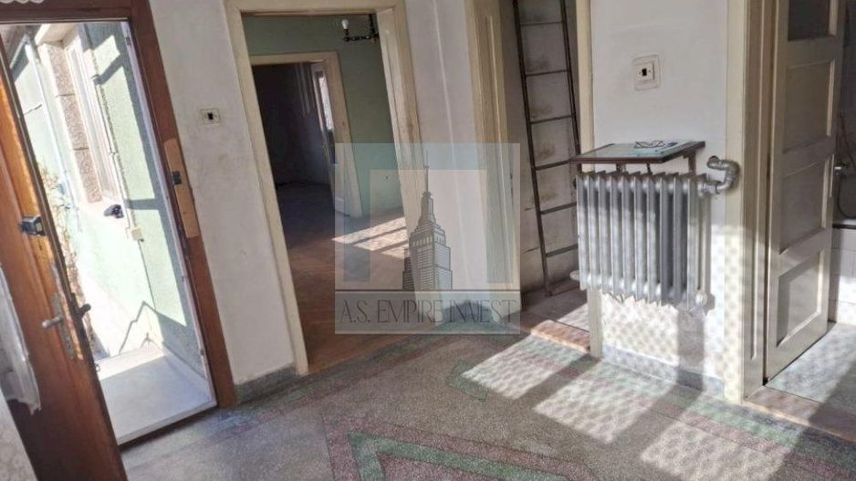 Casa singur in curte - zona Sacele - Poză 8