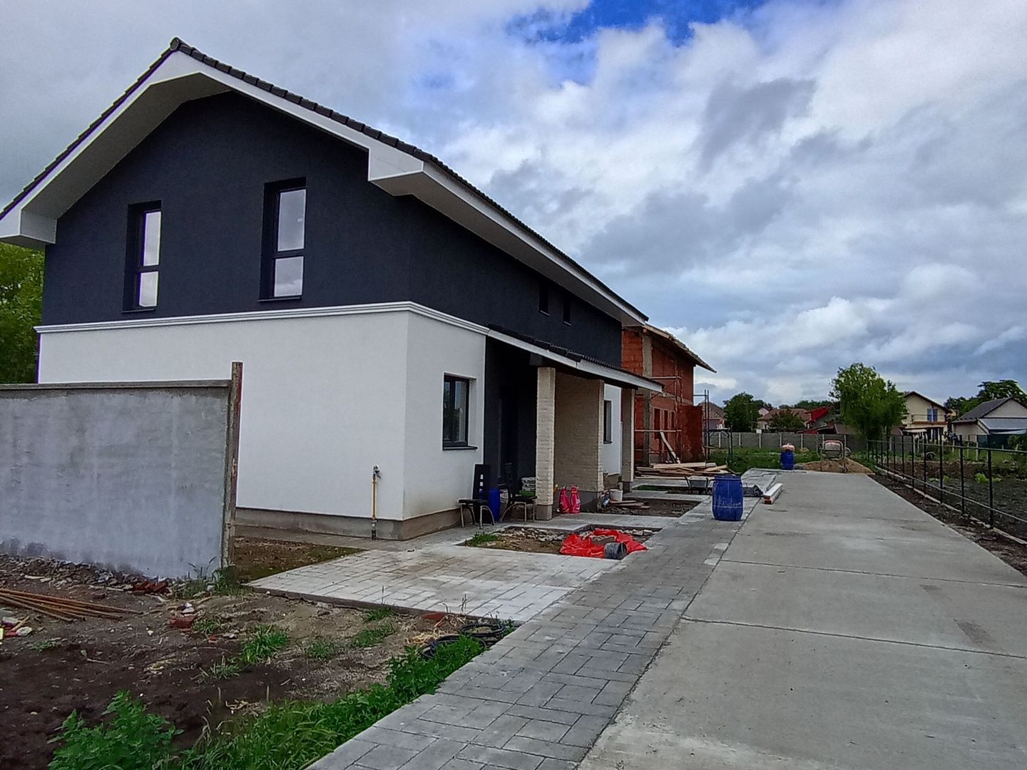 Sanandrei, Duplex pe Etaj, Drum asfaltat - Poză 3