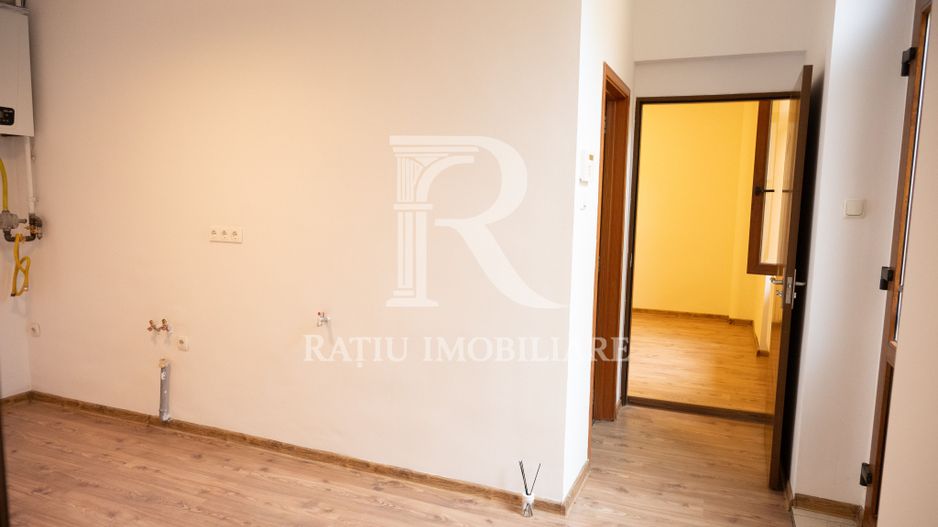Apartament cu 2 camere | Pietonala | Ultracentral | Oradea - Poză 3
