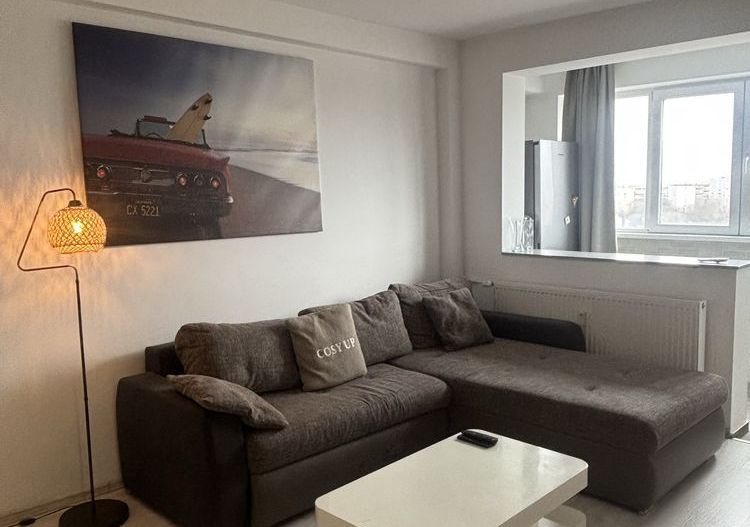 Închiriez apartament 2 camere modern, Piața Muncii, metrou 5 minute - Poză 3