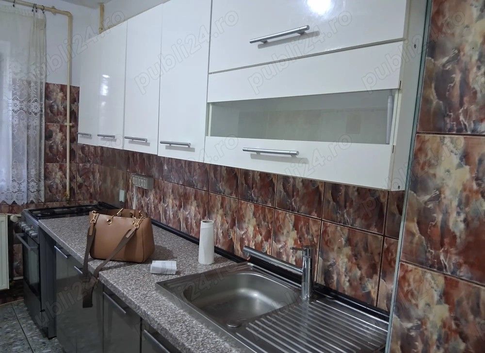 Apartament 3 camere Lipovei parter  cu centrala - Poză 2