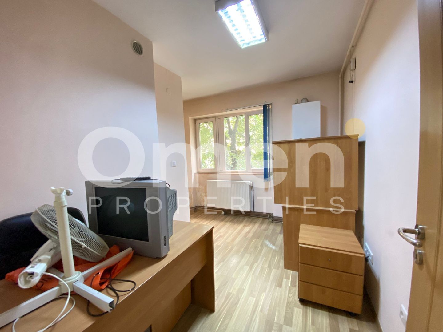 Apartament cu 2 camere, la etaj intermediar, situat Ultracentral - Poză 5