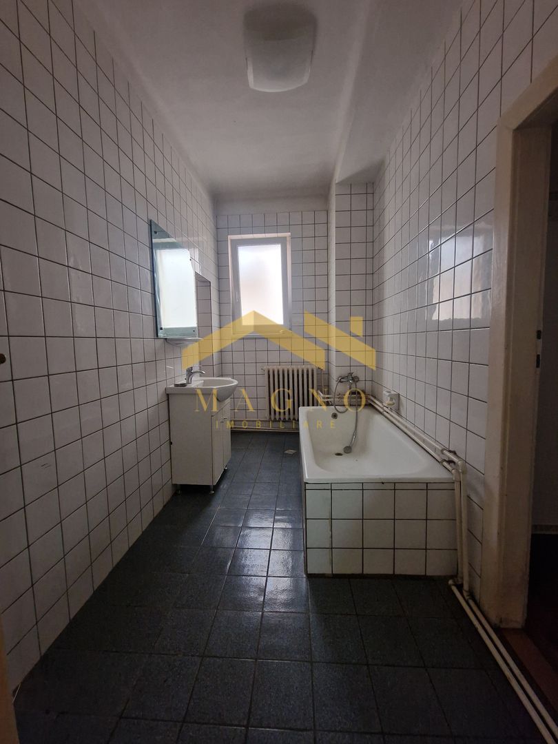 Apartament 4 camere+anexa 2 camere pe Malul Muresului/Str. Praporgescu - Poză 10