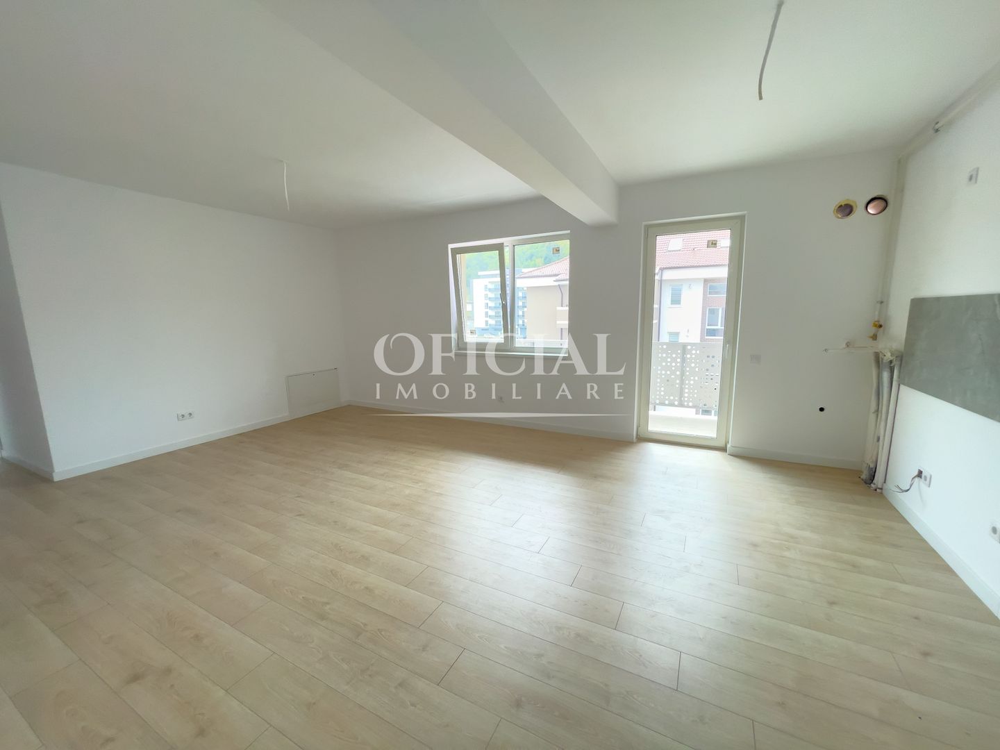 Dezvoltator | Apartament 3 Camere | 67 mp | 2 Bai | Zona Eroilor - Poză 2