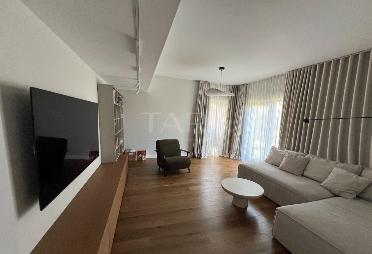 Casă deosebită, mobilată complet, liniște și acces rapid la oraș - Poză 2