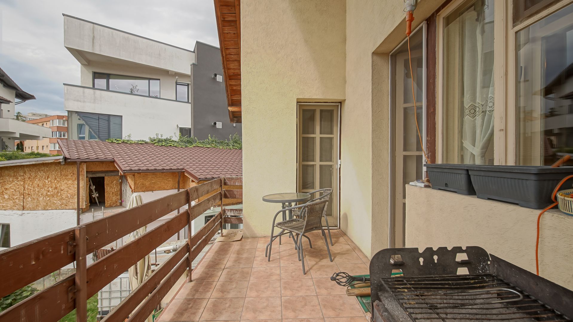 Confort de apartament, libertate de casă – 3 camere, curte și garaj - Poză 28