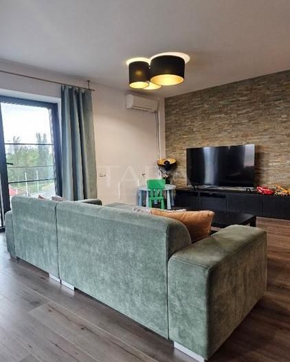 Apartament modern cu 2 camere, 2 balcoane și vedere deschisă. - Poză 3