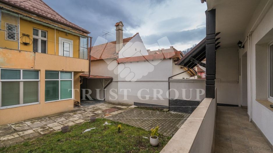 Casa individuala - Ultracentral | Dealul Cetatii | Renovata Integral - Poză 34
