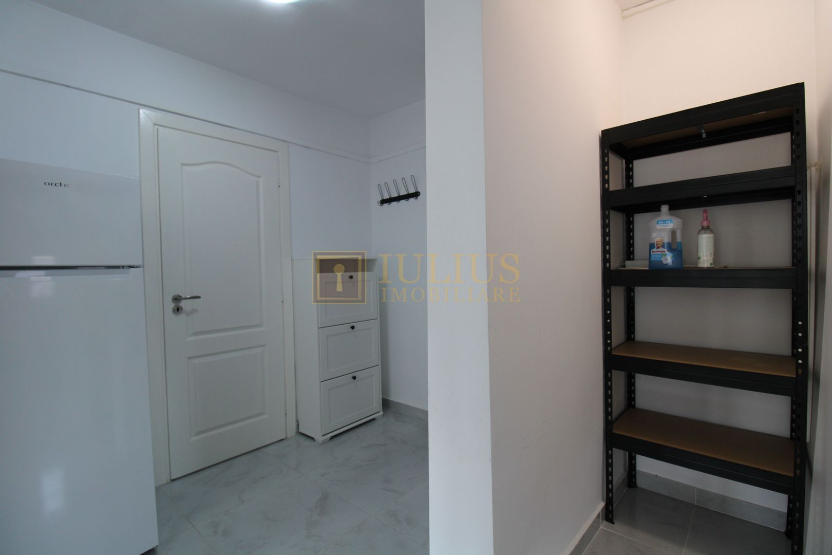 50 de metri de UMFT,  2 camere, centrala proprie. - Poză 7