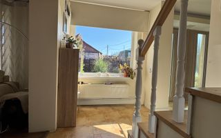 Vand | Casă britanică într-o zonă liniștită | 1000mp Teren | Puasesti-Olanesti - Poză 13