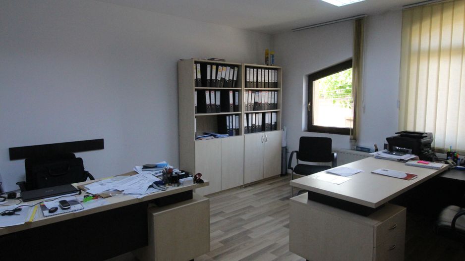 Imobil cu multiple destinatii - Poză 1