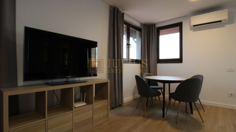 LOFT amenajat modern, 2 bai. Zona de sud. - Poză 7