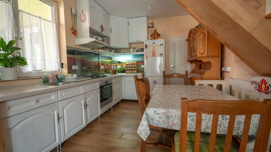 De Vânzare Casă Vânătorilor 9 ari teren - Poză 4