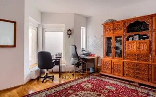 Timisoara - Girocului Vila 12 Camere 4 Bai | 497mp Utili 1373mp Teren - Poză 16