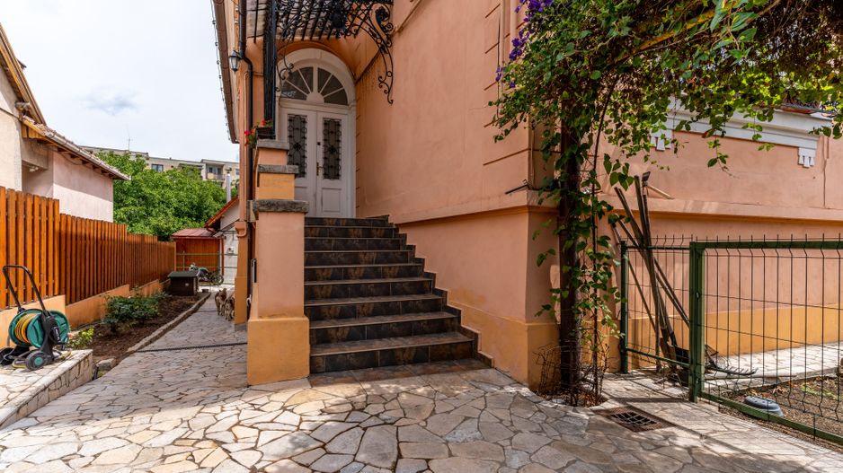 Vila interbelica in Andrei Muresanu - Poză 16