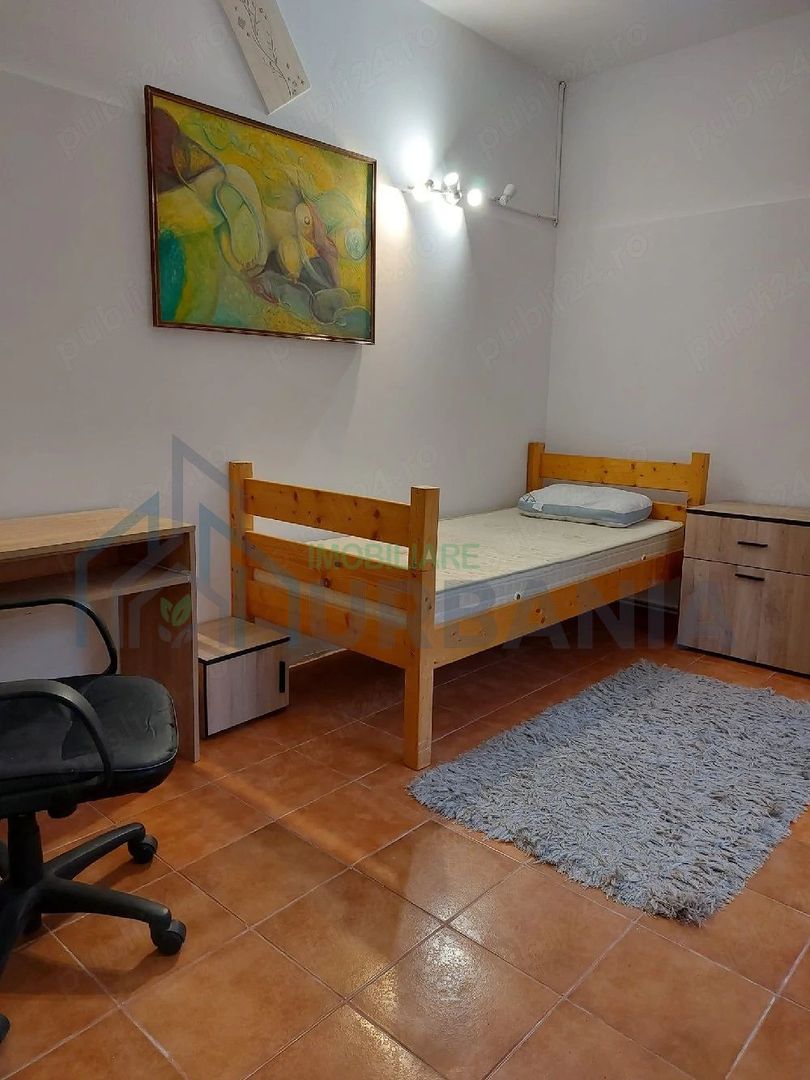 Cameră cu baie proprie în vilă, Centru – aproape UMF Nicolae Leon, intrare separată - Poză 6
