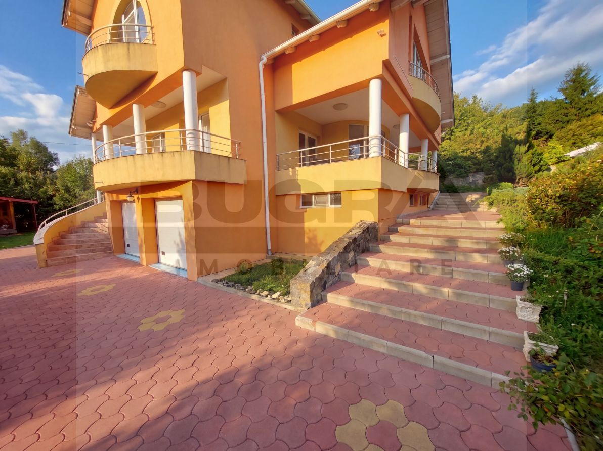 Vila exclusivista 400 mp, teren 2400 mp - zona Faget - Poză 3