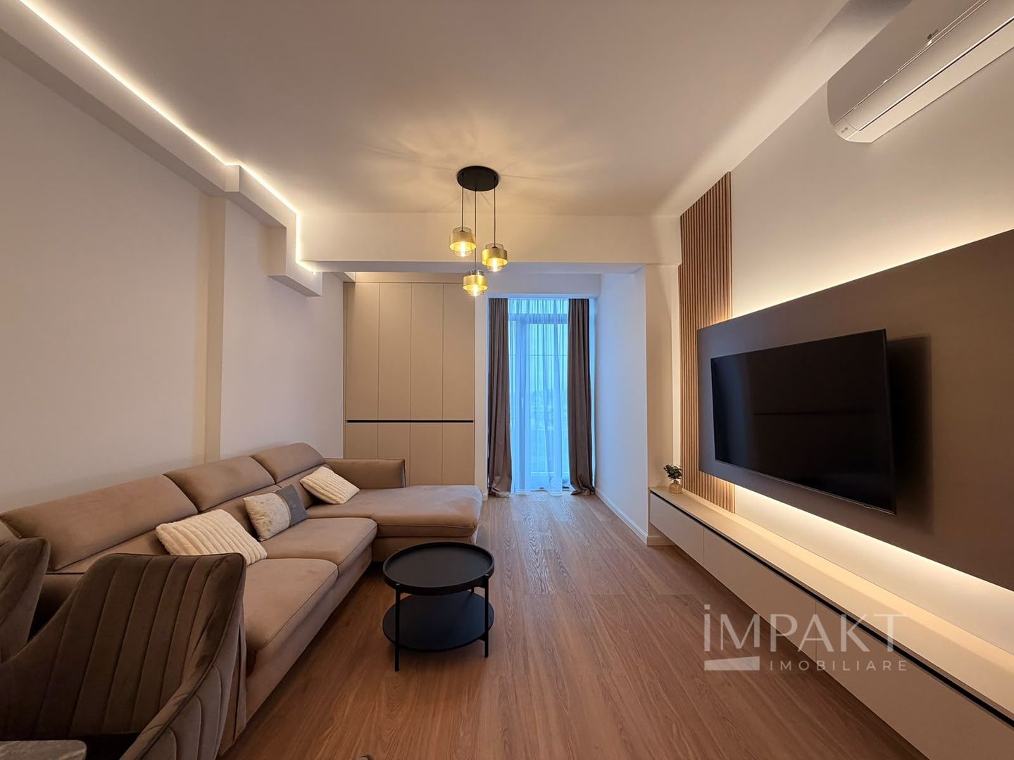 Apartament de inchiriat 2 camere zona Bmw - Poză 2