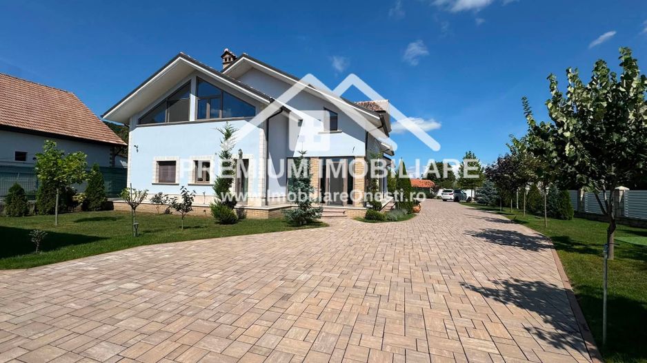 PROPRIETATE DEOSEBITĂ | 1.600 MP TEREN | 495 MP CASĂ | GARAJ 116 MP - Poză 1