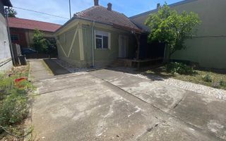 Vand Proprietate cu două case separate în aceeași curte, zona Cloșca - Poză 2