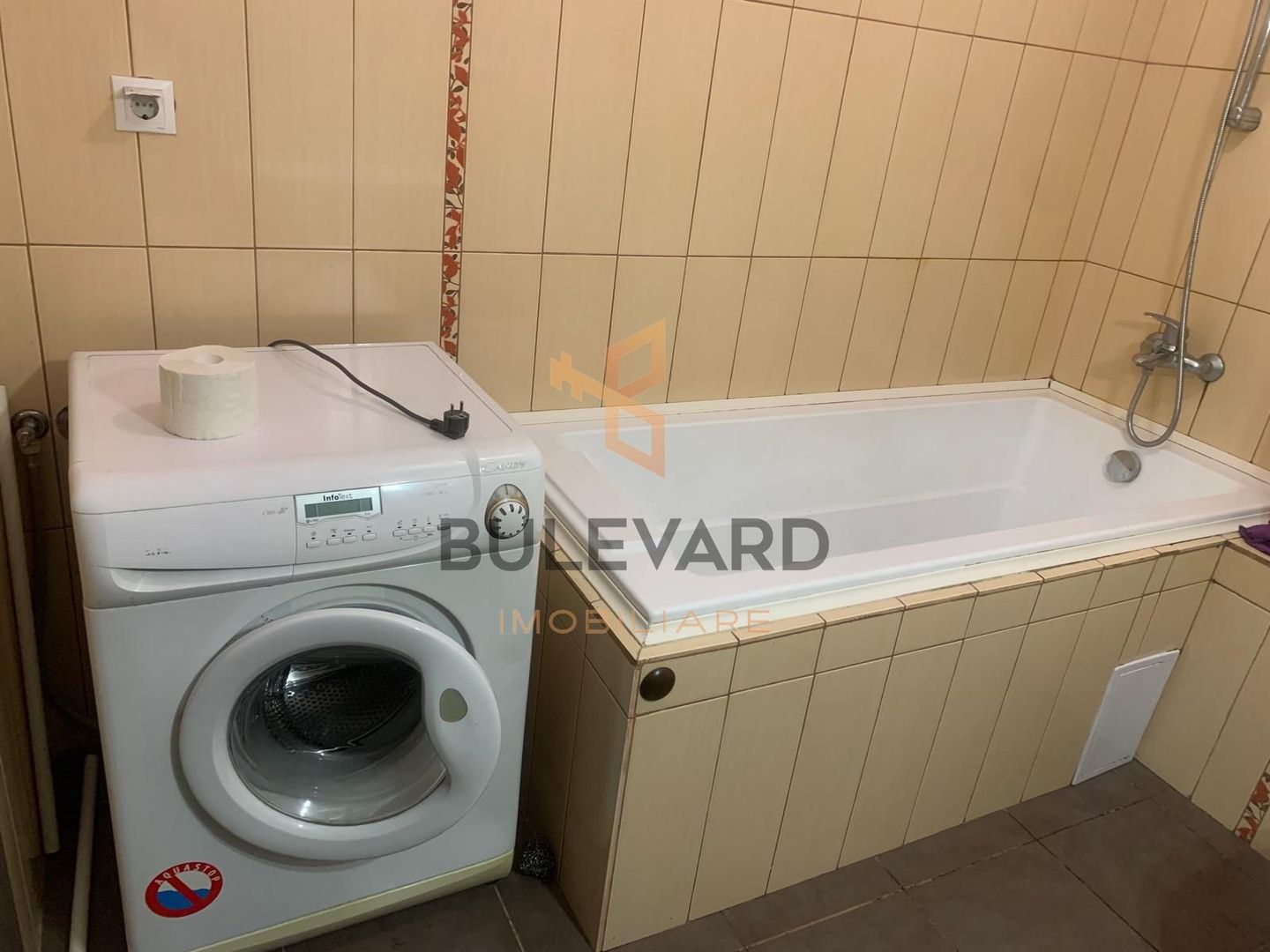Apartament de inchiriat pe strada Teodor Mihali! - Poză 7