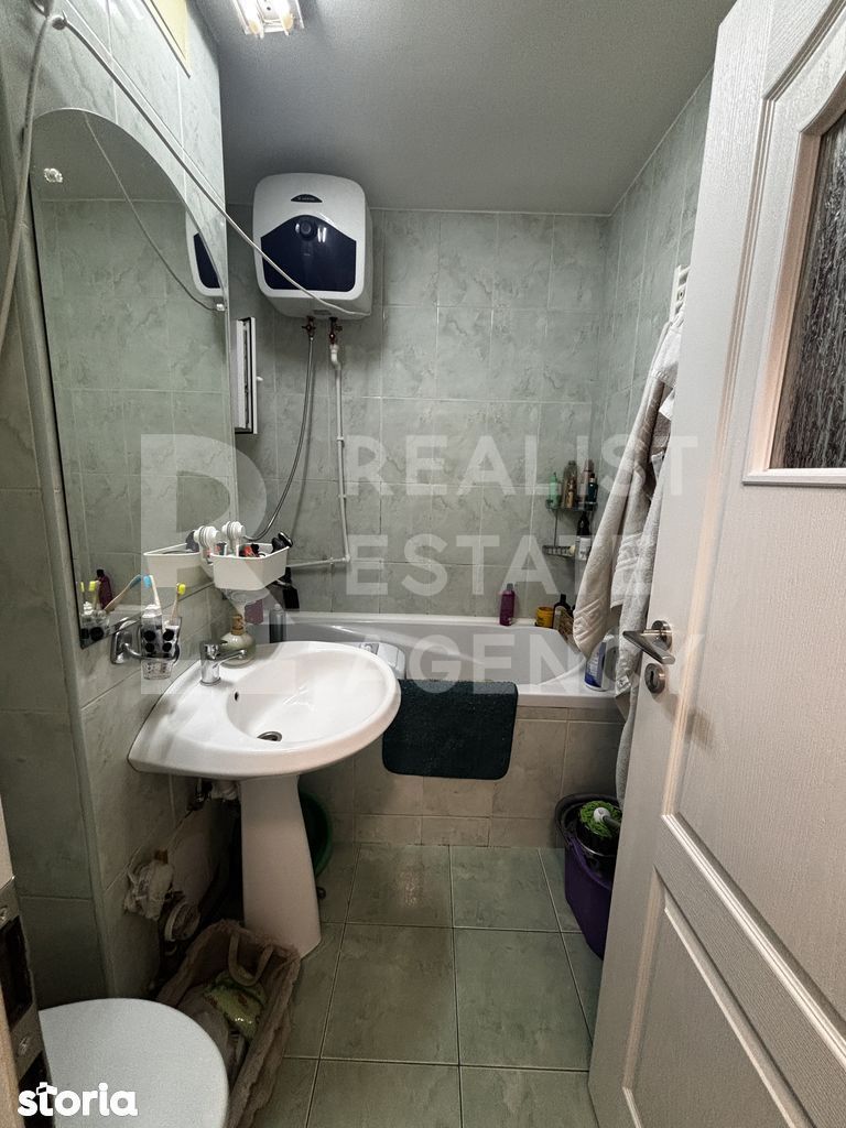 Vânzare, apartament 3 camere, zona Drumul Taberei - Poză 12