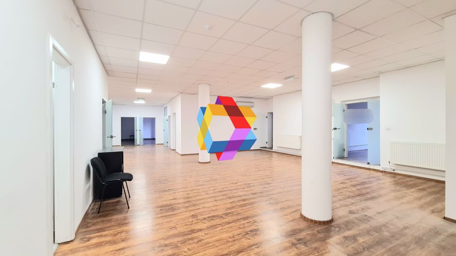 Spatiu birouri de închiriat Brasov - 220 mp # spatii-comerciale-brasov.ro - Poză 1