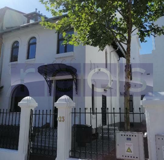 VANZARE VILA KISELEFF | 100MP CURTE | RENOVATA INTEGRAL | LOC PARCARE - Poză 2