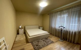 Apartament 4 camere,100mp, curte 120mp, 2 parcari, zona Eugen Ionesco - Poză 4
