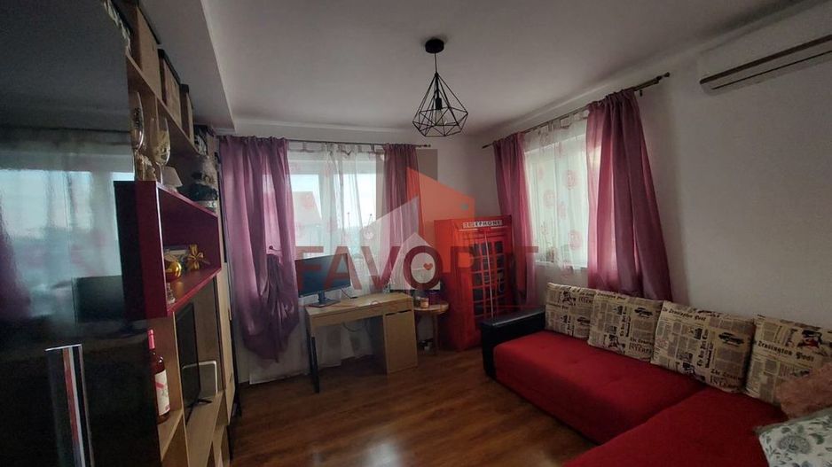 Decomandat. Mobilat si utilat. 2 balcoane. - Poză 3