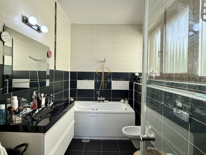 Casă individuală P+1+M, 5 camere, 210 mp utili – Calea Șagului - Poză 9