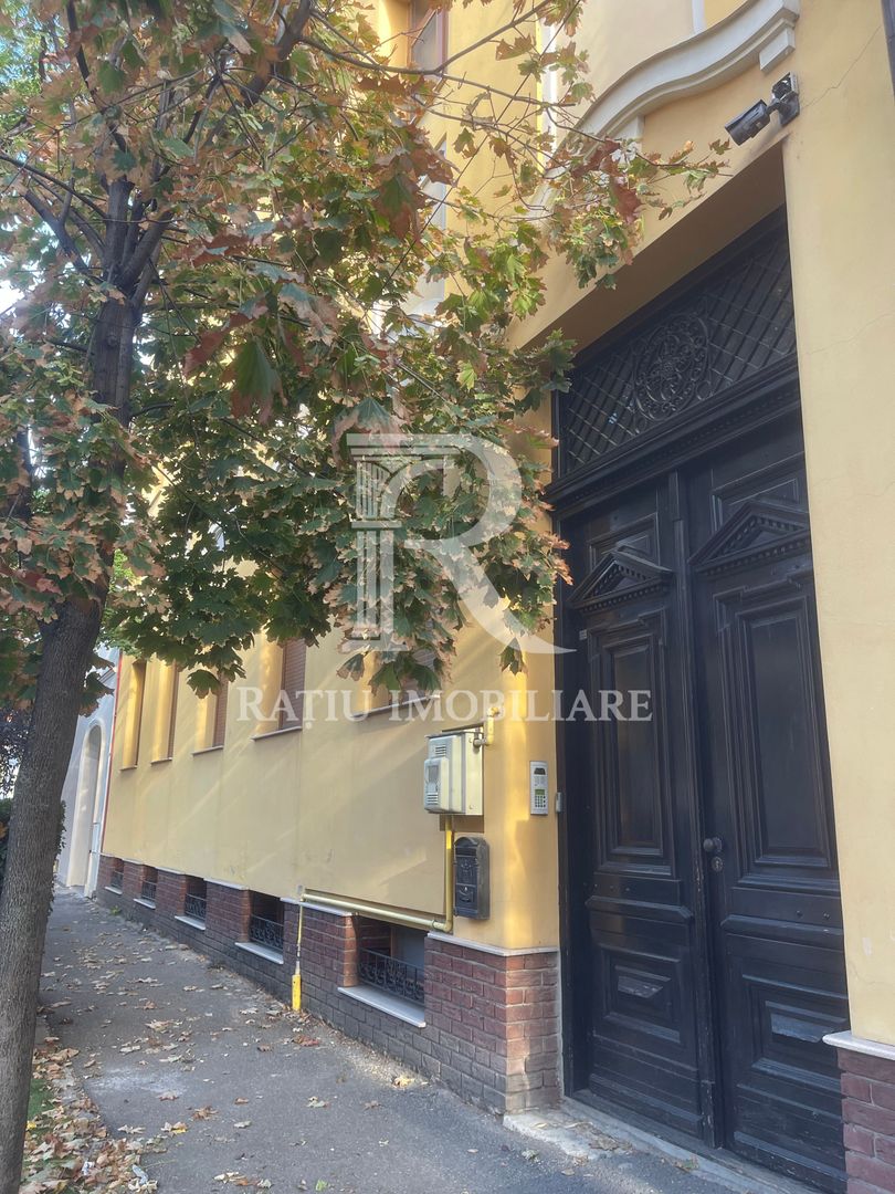 Proprietate Exclusivistă | Apartament la Casă | Ultracentral | Oradea - Poză 23