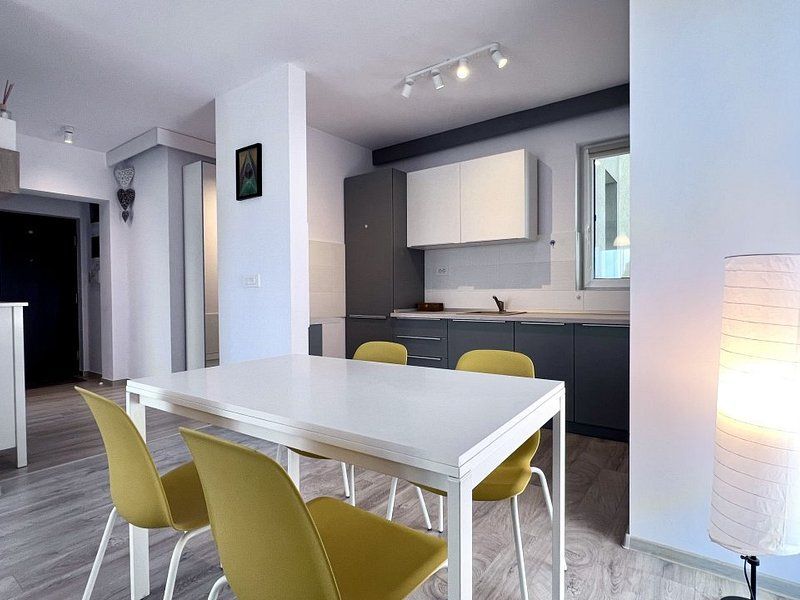 Apartament 2 camere, cu view superb, in zona Aradului - complex Iris Armoniei - Poză 4