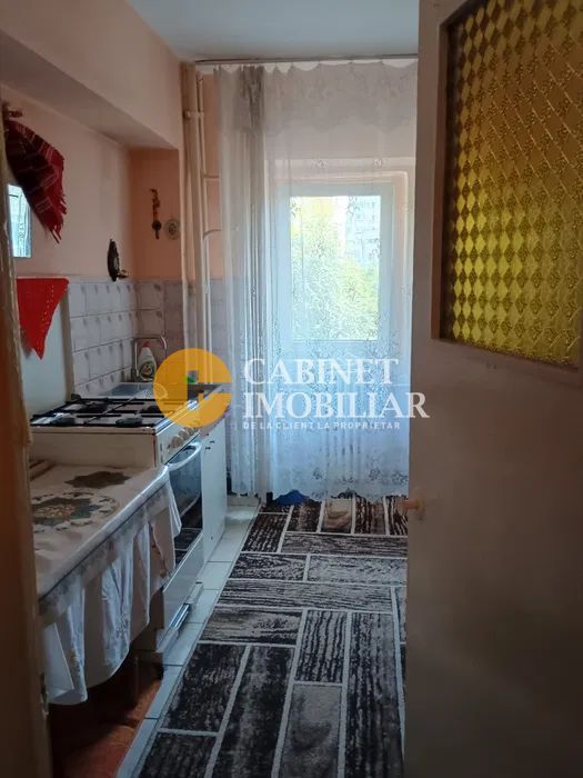 Apartament 3 camere decomandat - 65 m2 - PACURARI - Poză 5