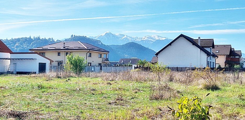 Intrare in Rasnov dinspre Brasov, zona de case noi, teren de 1976mp,  80 euro/mp - Poză 12
