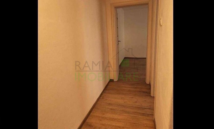 Apartament 2 camere decomandat, renovat, gata de mutare ,Zona Tractoro - Poză 11