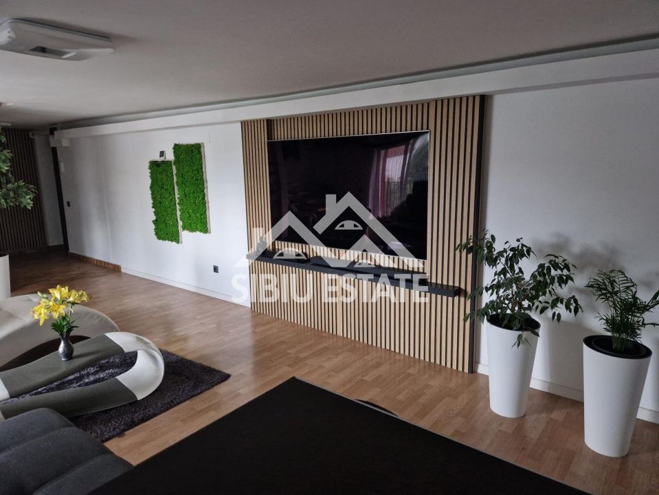 Apartament de vanzare, cu 4 camere,  82.4 mp. -Calea Cisnadiei (Ciresica) - Poză 22