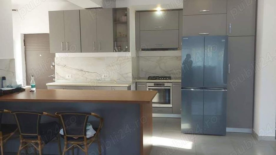 Apartament cu 4 camere  superb (100mp) - Poză 5