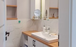 Apartament 3 camere la Cheie in zona Vivo ! - Poză 11