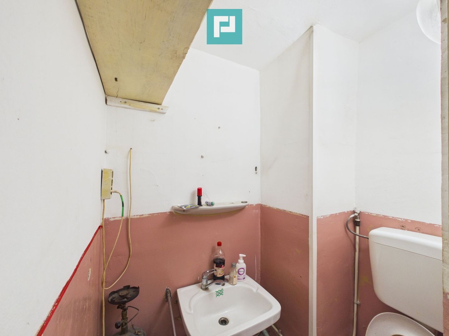 Apartament 3 camere, 64 mp, Str. Aluminei, Oradea - Poză 6